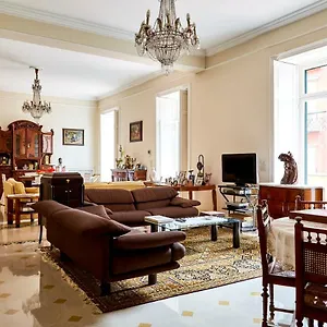 Guest house Klimt P.zza Amedeo, Naples