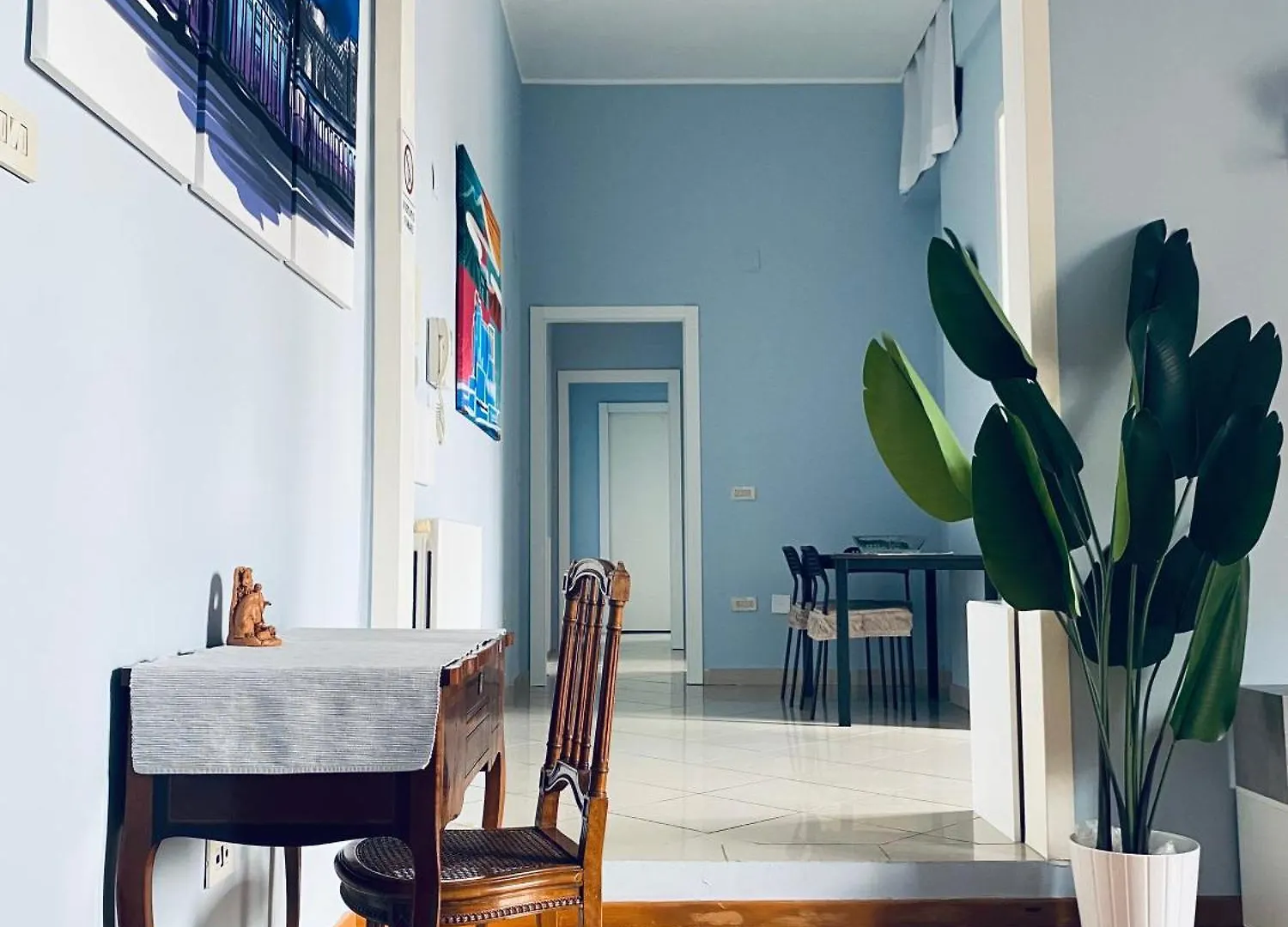 Noviello Apartments Naples 0*,  Italy